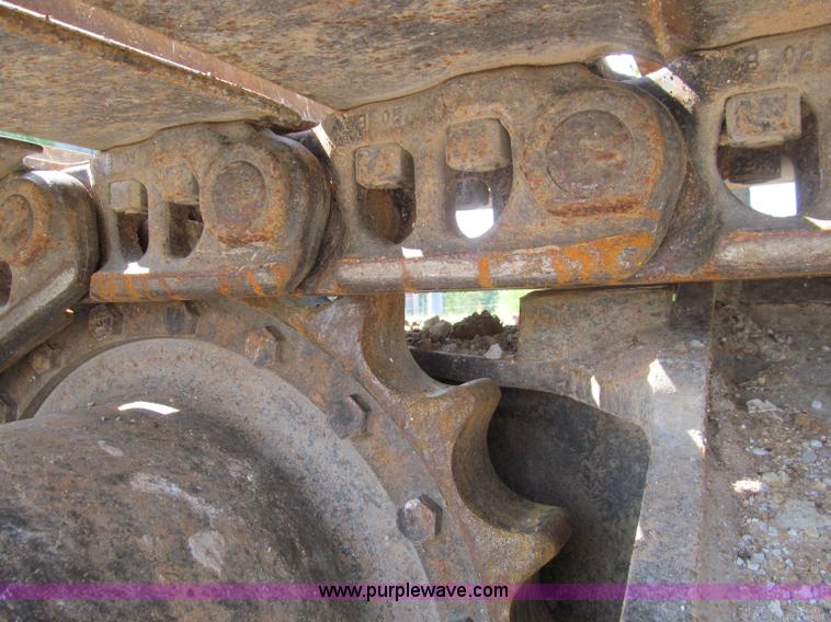 image for item F4528 2001 Komatsu PC200LC excavator