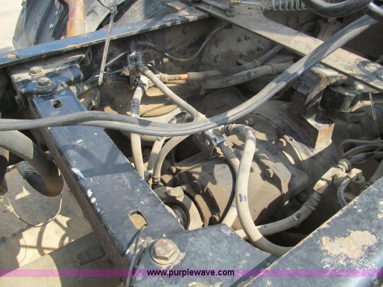 image for item F4529 2001 Kenworth W900 semi truck