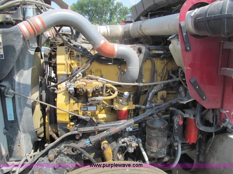 image for item F4529 2001 Kenworth W900 semi truck