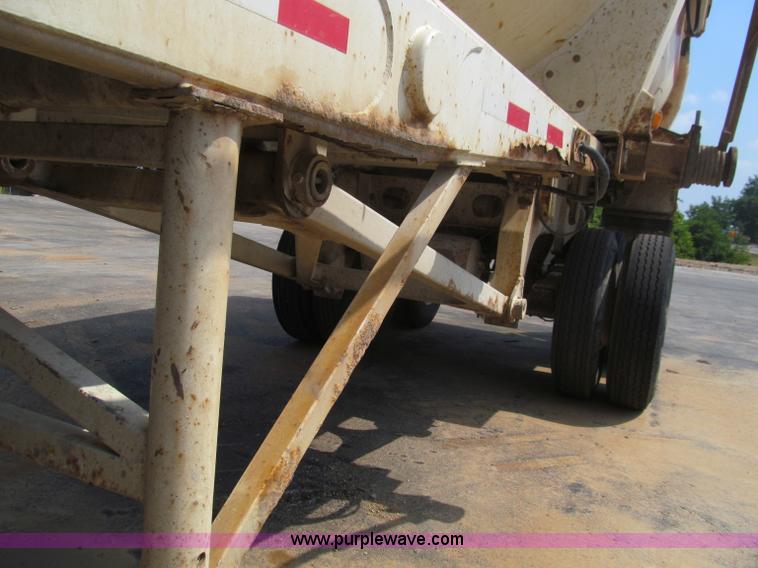 image for item F4530 2001 Ranch quarter frame steel barrel end dump trailer