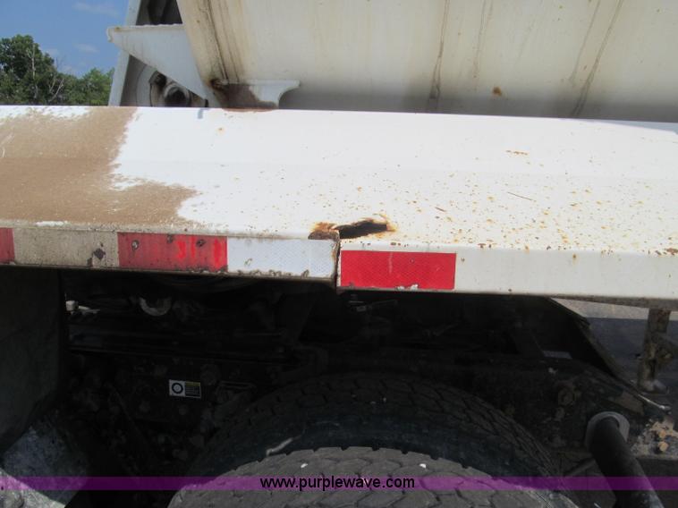 image for item F4530 2001 Ranch quarter frame steel barrel end dump trailer