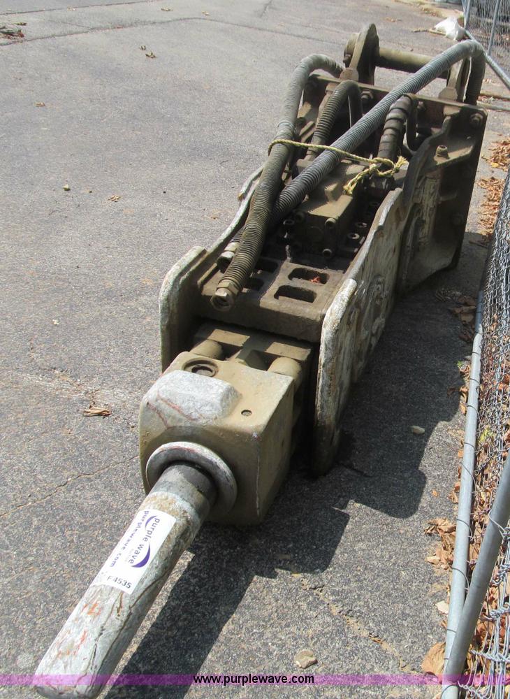 image for item F4535 NPK H12X hydraulic hammer