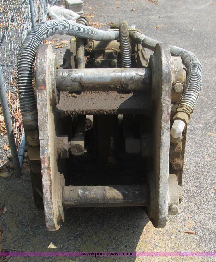 image for item F4535 NPK H12X hydraulic hammer