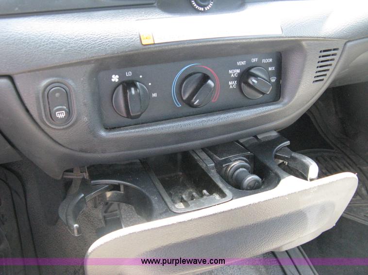 image for item A6469 2005 Ford Crown Victoria Police Interceptor