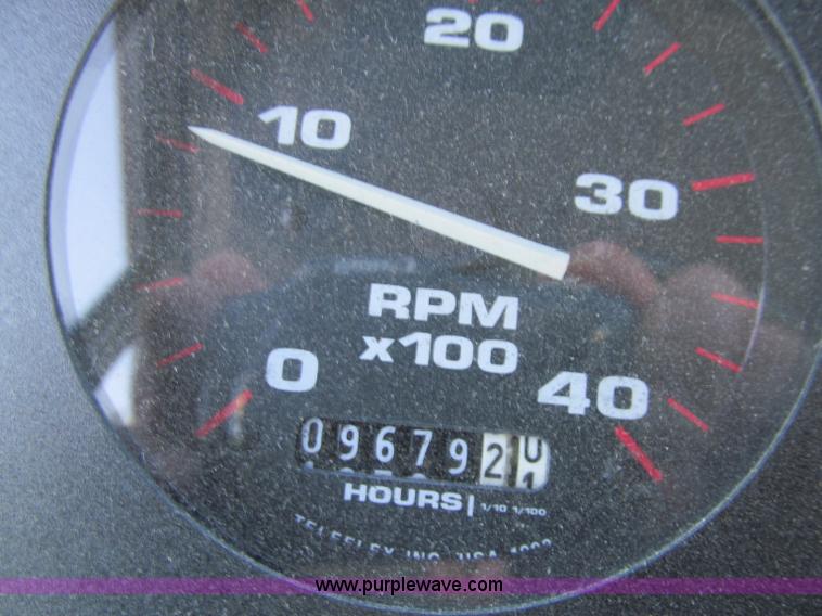 image for item A8362 2002 Thomas Saf-T-Liner school bus