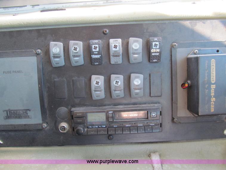 image for item A8364 2000 International Navistar 3800 school bus