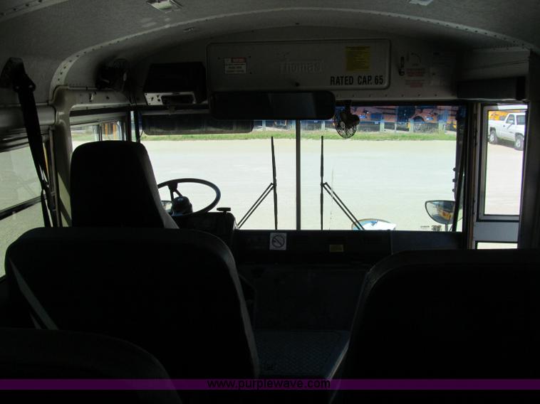 image for item A8367 2003 Thomas Saf-T-Liner school bus
