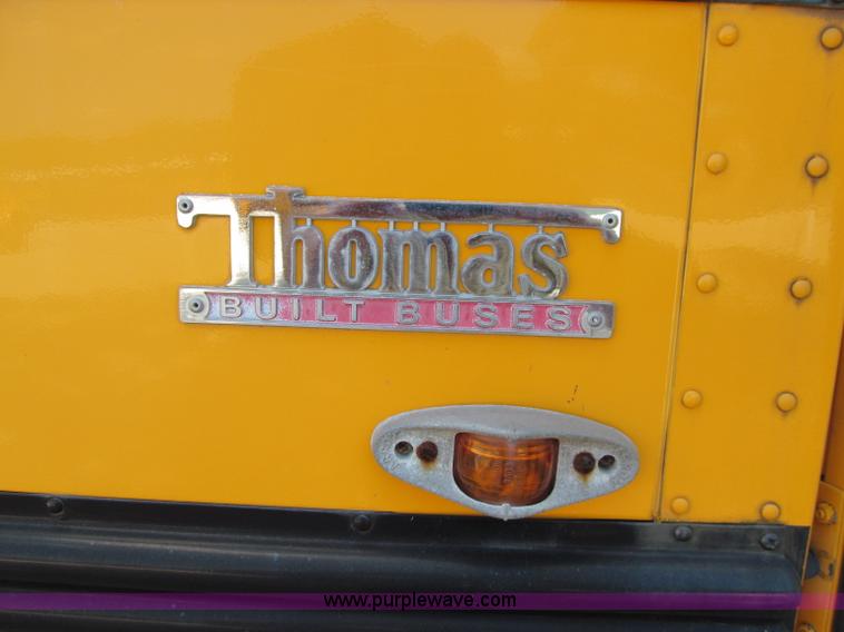 image for item A8369 2000 International Navistar 3800 school bus