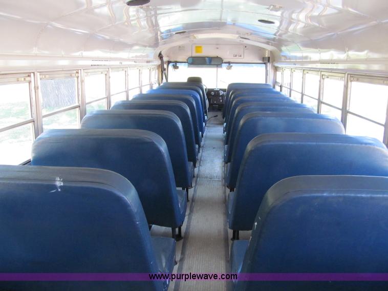 image for item A8369 2000 International Navistar 3800 school bus