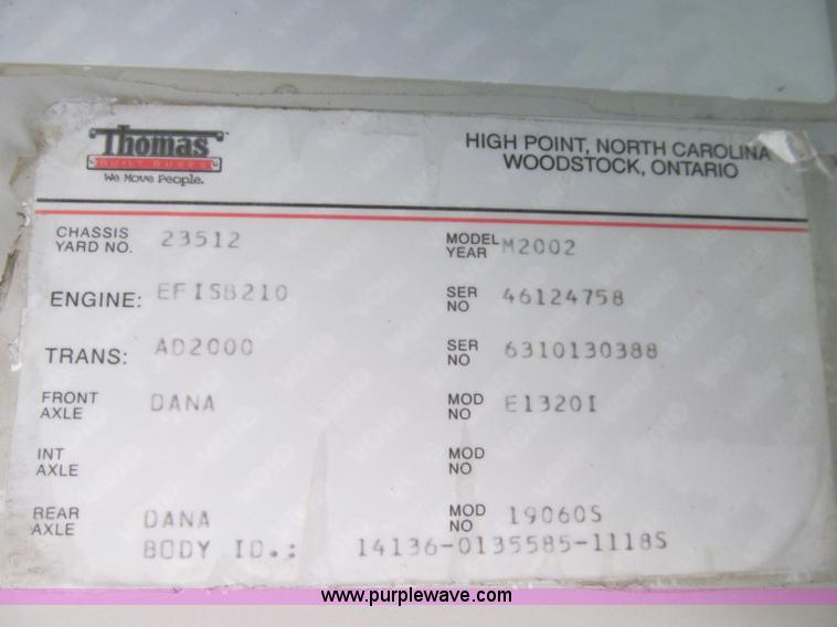 image for item A8371 2002 Thomas Built Saf-T-Liner school bus