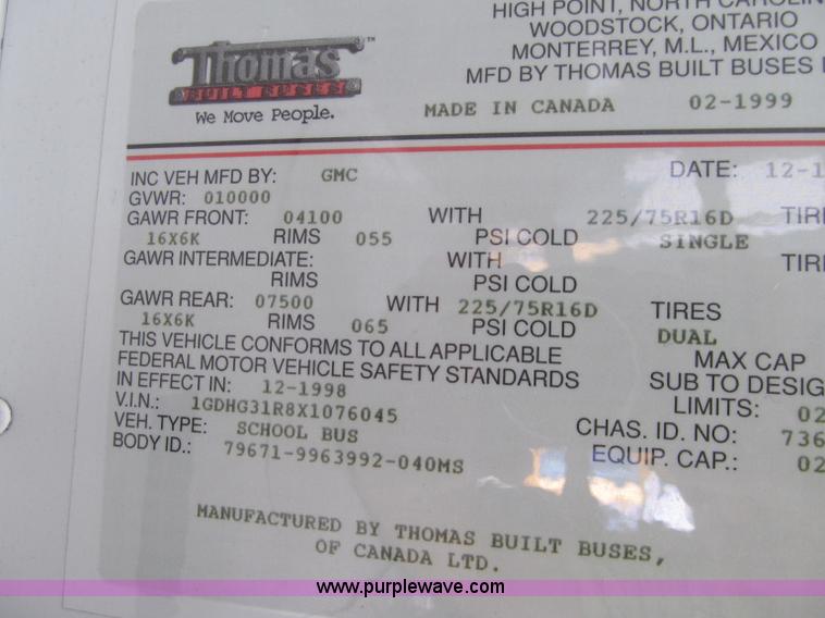 image for item A8373 2000 GMC Savana 3500 school bus