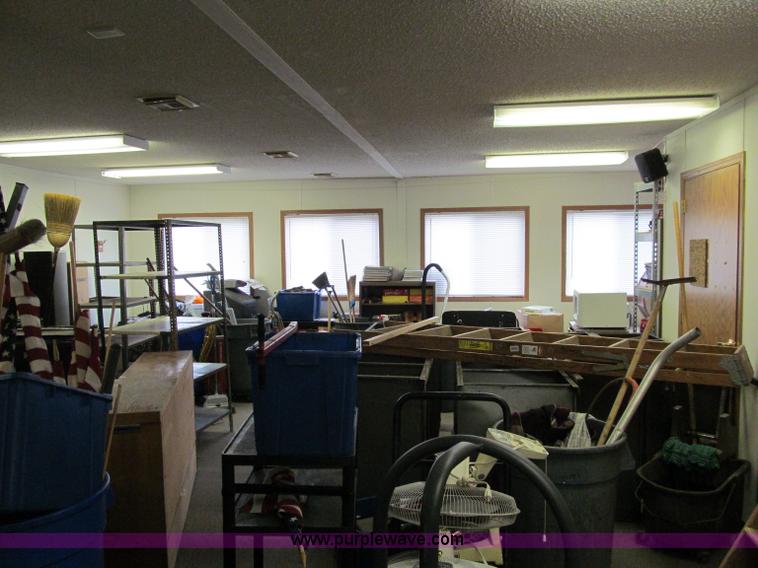 image for item A8378 Techinal Space 24' x 40' modular classroom