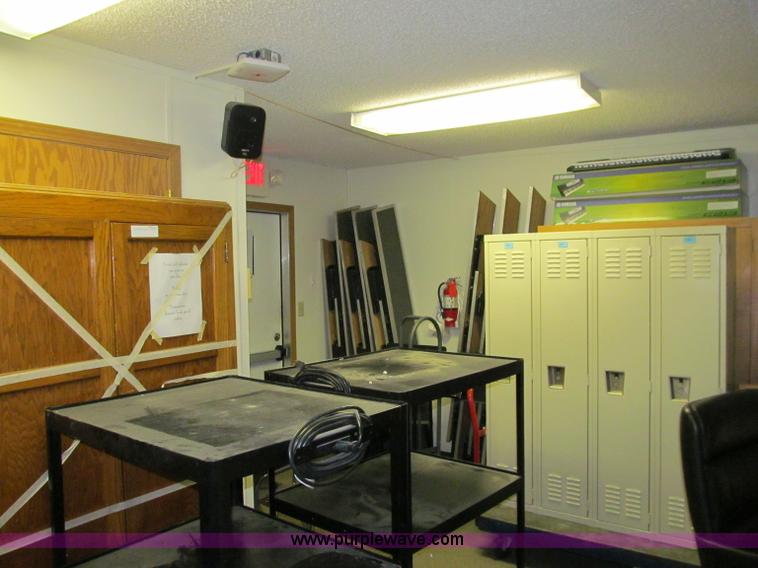 image for item A8378 Techinal Space 24' x 40' modular classroom