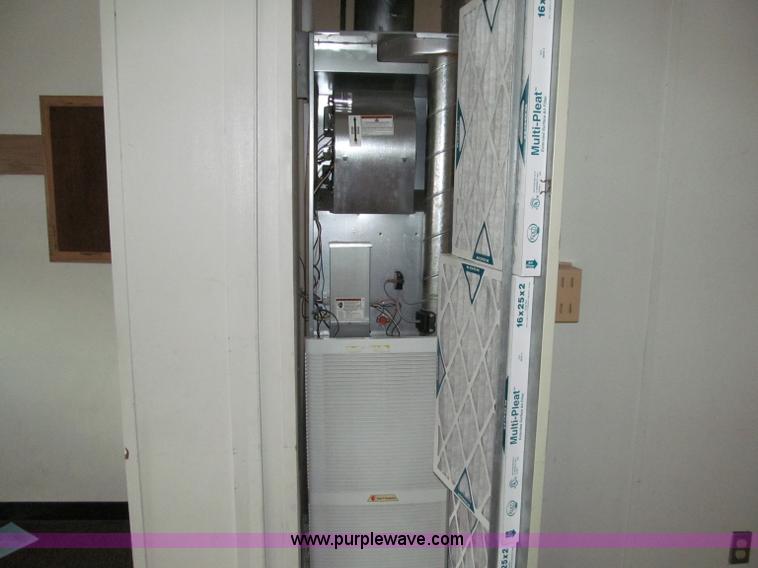 image for item A8380 Technical Space 24' x 76' modular classroom