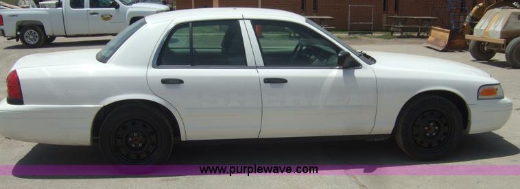 image for item B1380 2008 Ford Crown Victoria Police Interceptor