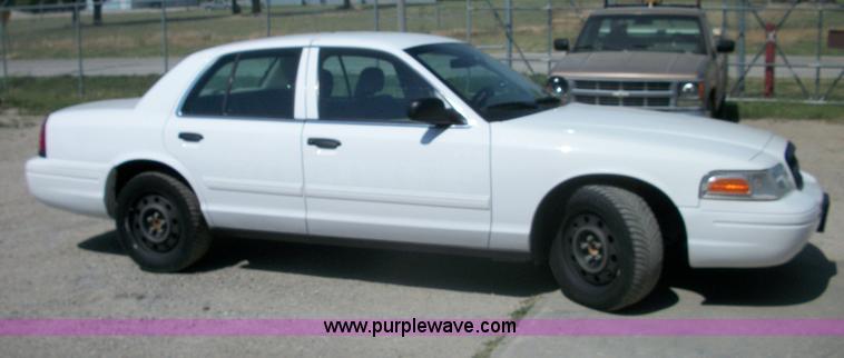 image for item B1408 2009 Ford Crown Victoria Police Interceptor
