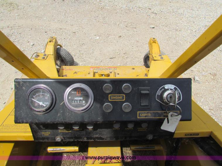 image for item B1425 2006 Hustler 6400 Hill Sider lawn mower