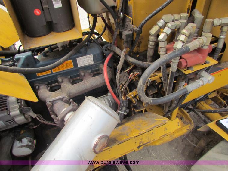 image for item B1425 2006 Hustler 6400 Hill Sider lawn mower