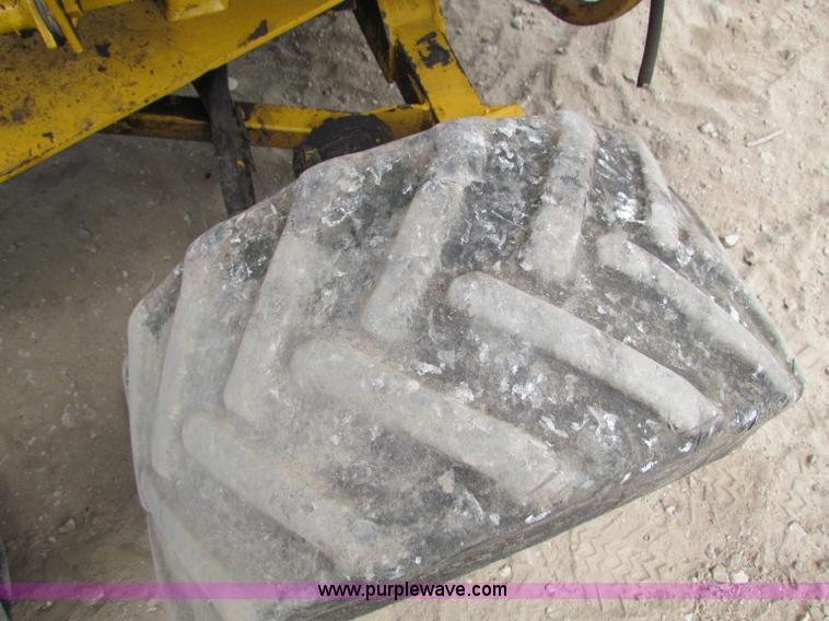 image for item B1425 2006 Hustler 6400 Hill Sider lawn mower