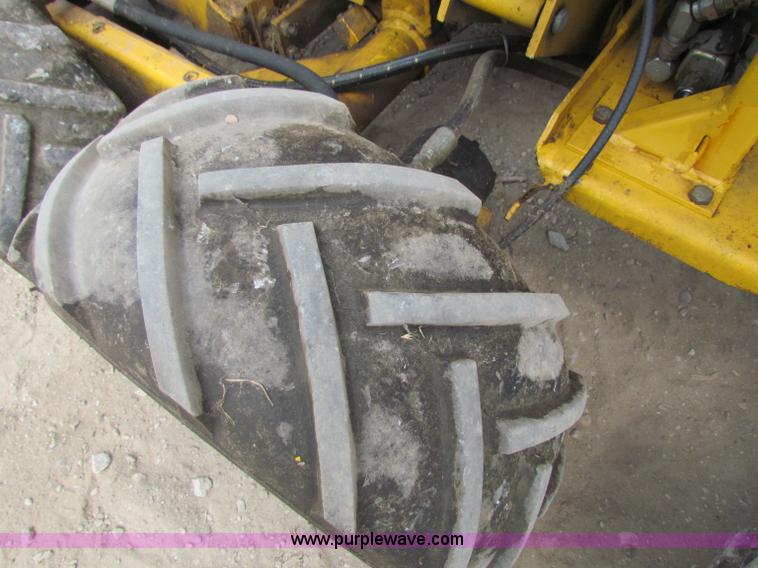 image for item B1425 2006 Hustler 6400 Hill Sider lawn mower