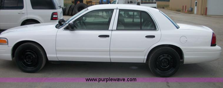 image for item B1426 2009 Ford Crown Victoria Police Interceptor