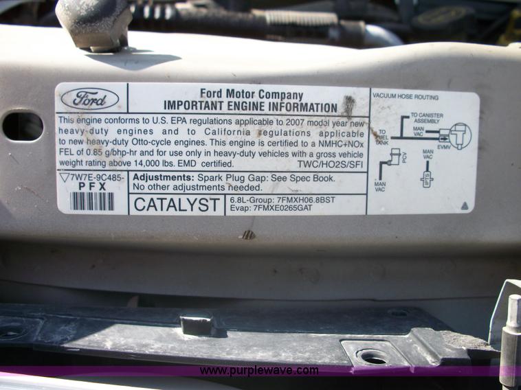 image for item B1428 2007 Ford E450 Super Duty transit bus