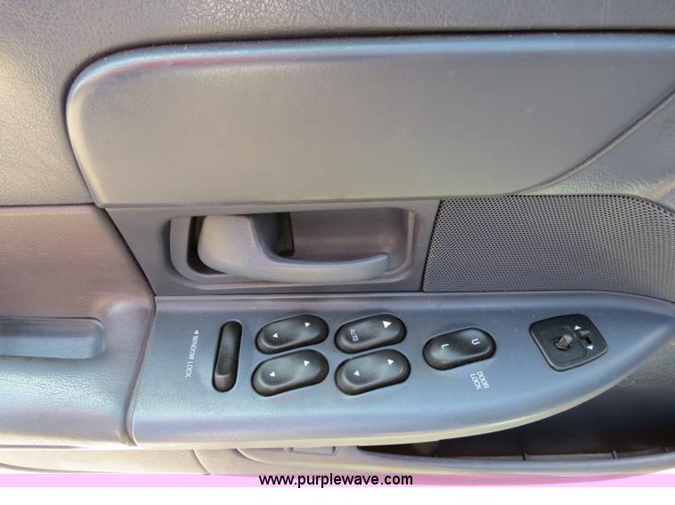 image for item B2433 2001 Ford Crown Victoria Police Interceptor