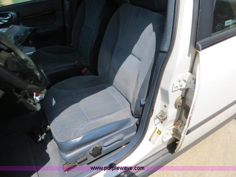 image for item B2434 2004 Chevrolet Impala