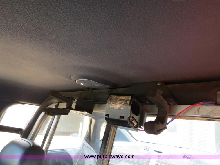 image for item B2434 2004 Chevrolet Impala