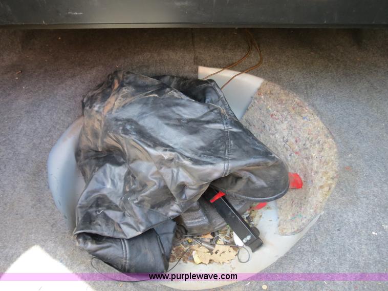 image for item B2434 2004 Chevrolet Impala