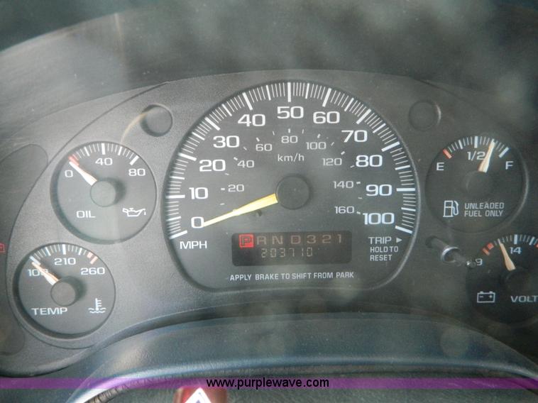 image for item B3814 1996 Chevrolet Astro van
