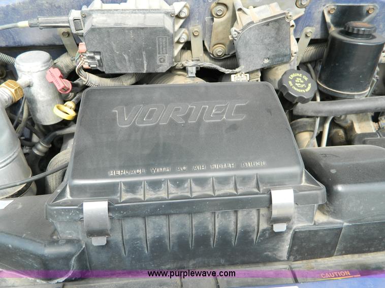 image for item B3814 1996 Chevrolet Astro van
