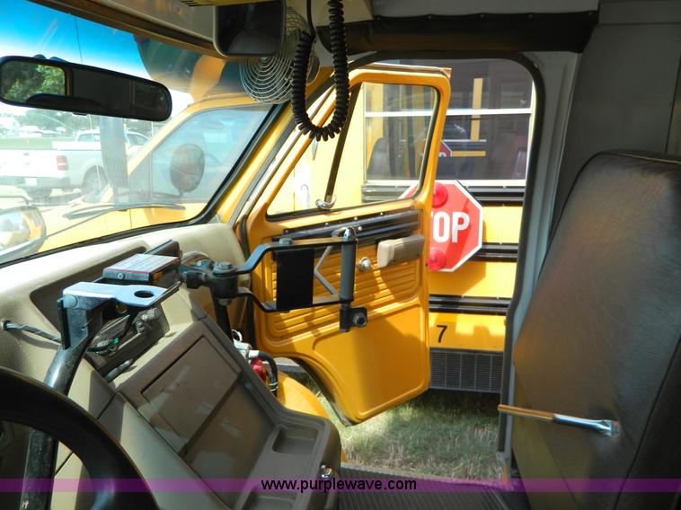 image for item B3817 1993 Chevrolet G30 bus