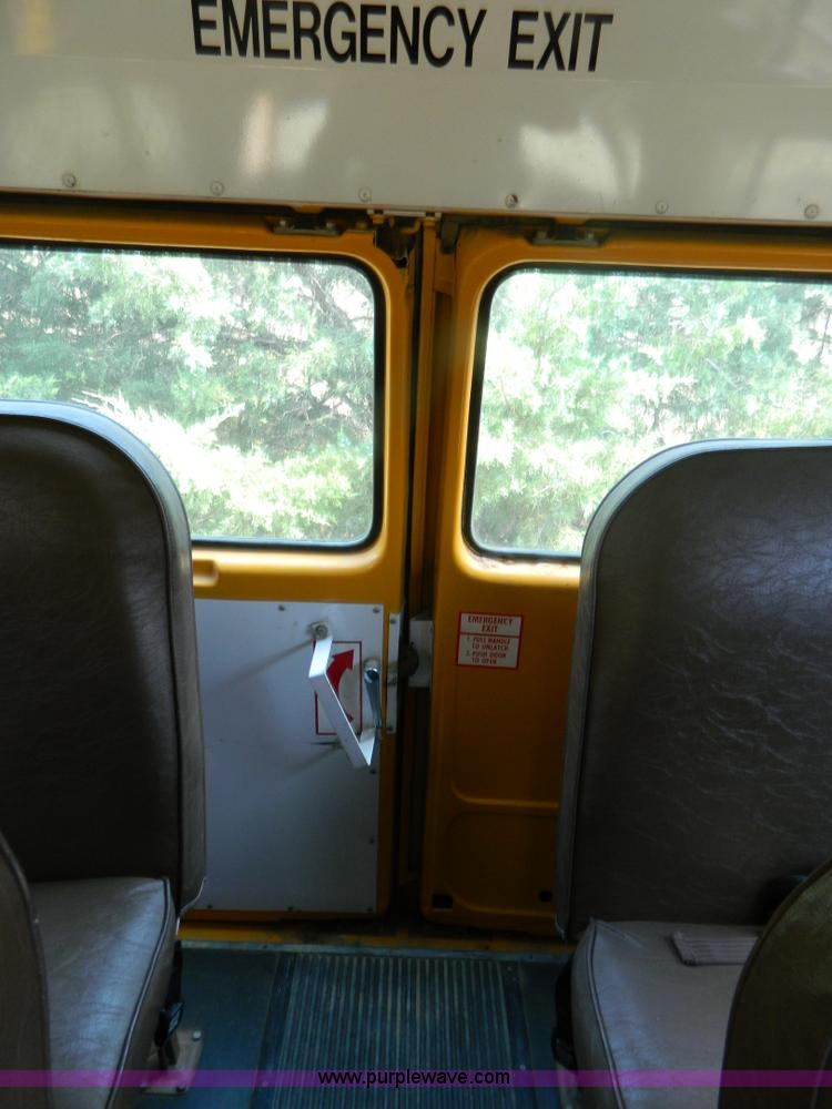 image for item B3817 1993 Chevrolet G30 bus