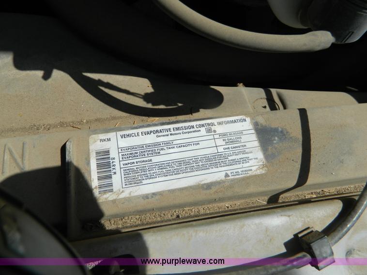 image for item B3817 1993 Chevrolet G30 bus