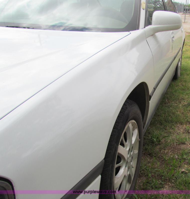 image for item B7310 2000 Chevrolet Impala