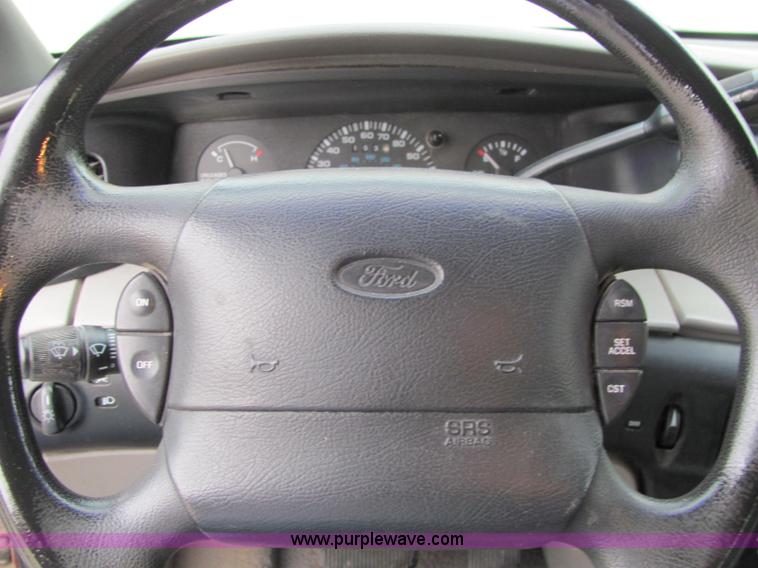 image for item C2571 1998 Ford Winstar mini van