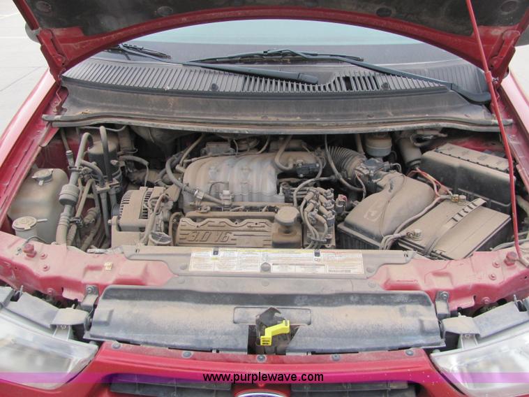 image for item C2571 1998 Ford Winstar mini van