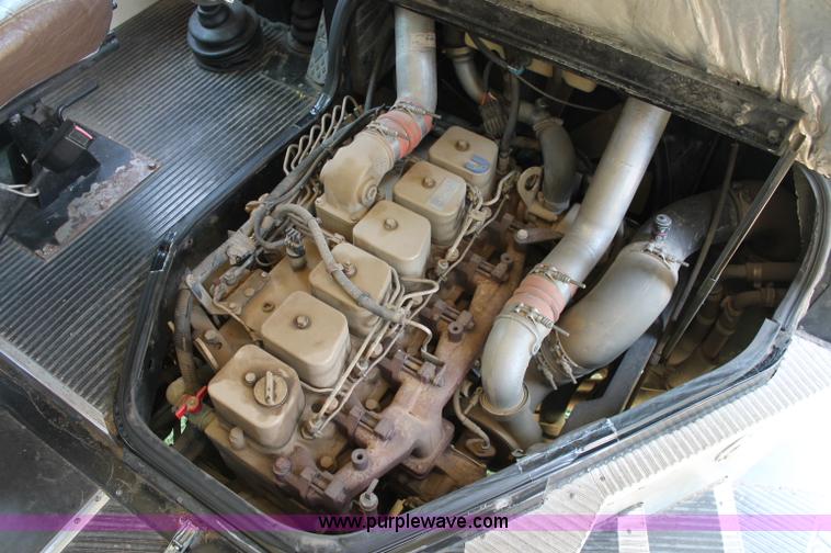 image for item C2582 1998 Blue Bird TC2000 school bus