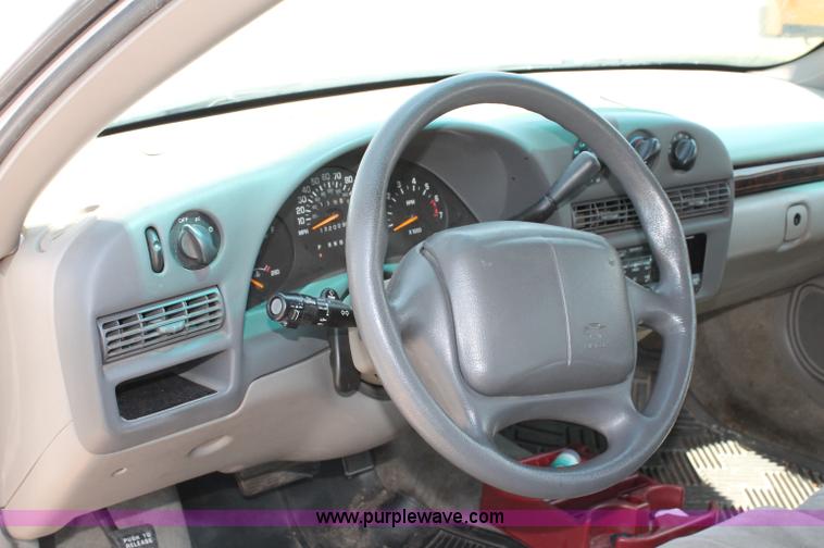 image for item C2583 2000 Chevrolet Lumina