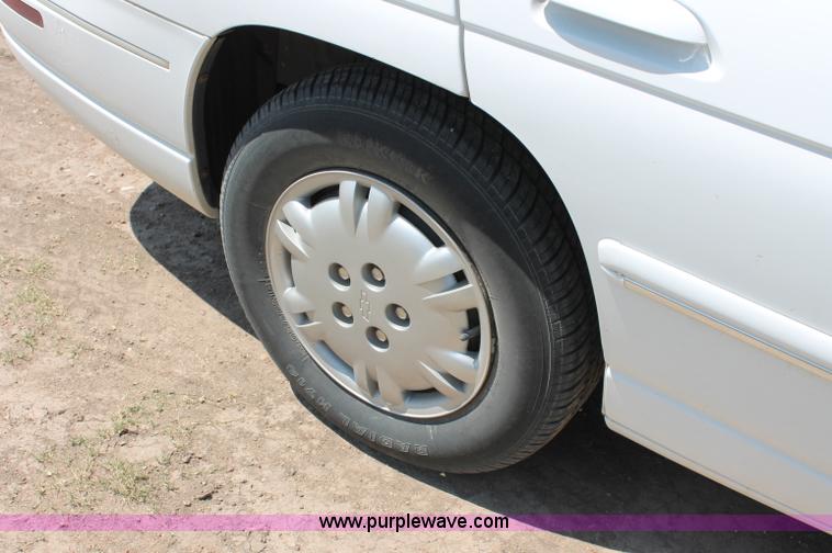 image for item C2583 2000 Chevrolet Lumina