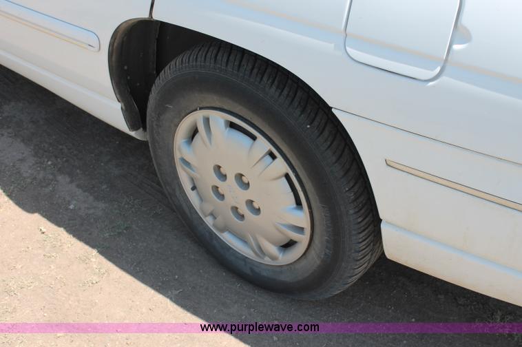 image for item C2583 2000 Chevrolet Lumina