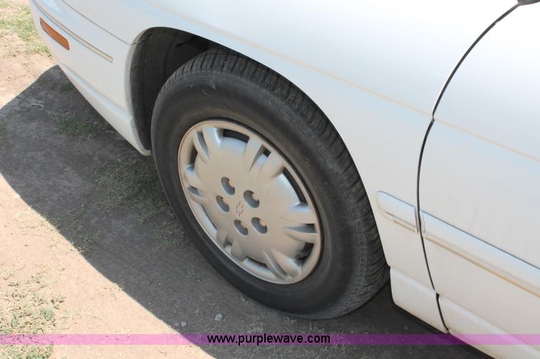 image for item C2583 2000 Chevrolet Lumina