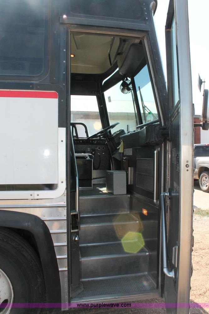 image for item C2584 1989 MCI MC-9 motor coach bus