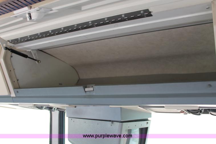 image for item C2584 1989 MCI MC-9 motor coach bus