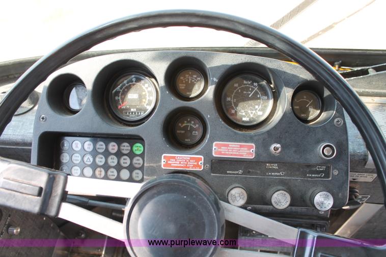 image for item C2584 1989 MCI MC-9 motor coach bus