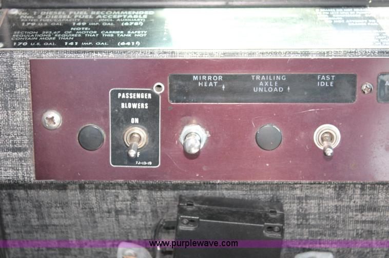 image for item C2584 1989 MCI MC-9 motor coach bus