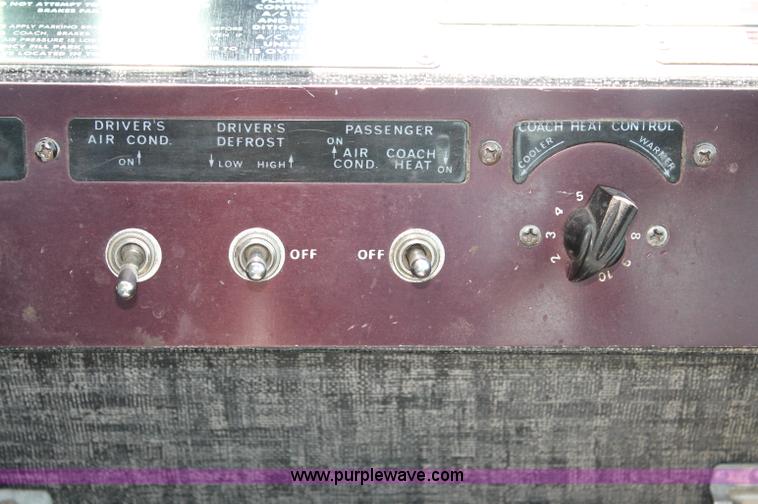 image for item C2584 1989 MCI MC-9 motor coach bus