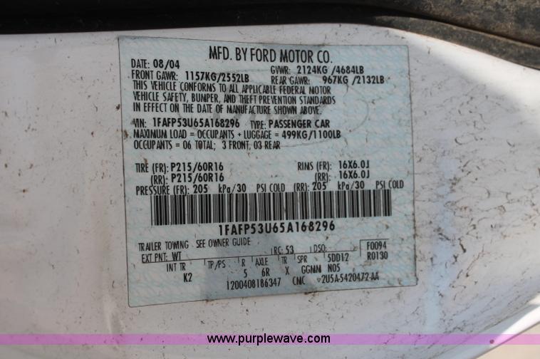 image for item C2692 2005 Ford Taurus SE