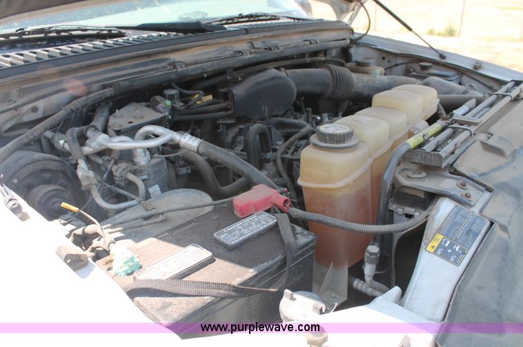 image for item C2693 2002 Ford Excursion XLT SUV